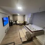 Loft Ravissant 45M2 Jacuzzi Rvb Night 2